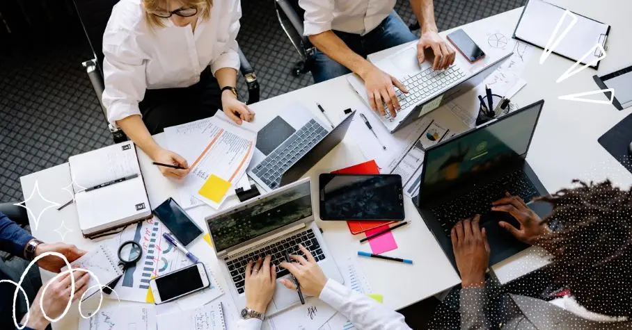 How To Retain Customers After Holiday Sales: Shopify Agency Experts Roundup