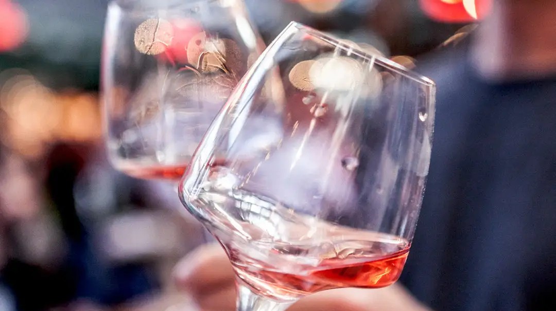 RAW WINE hero