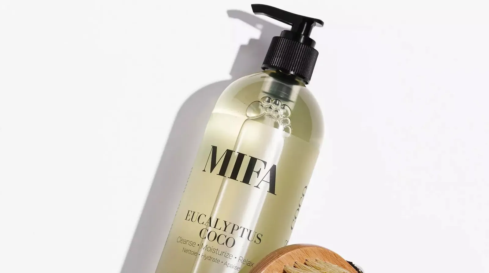 MIFA and Co. hero